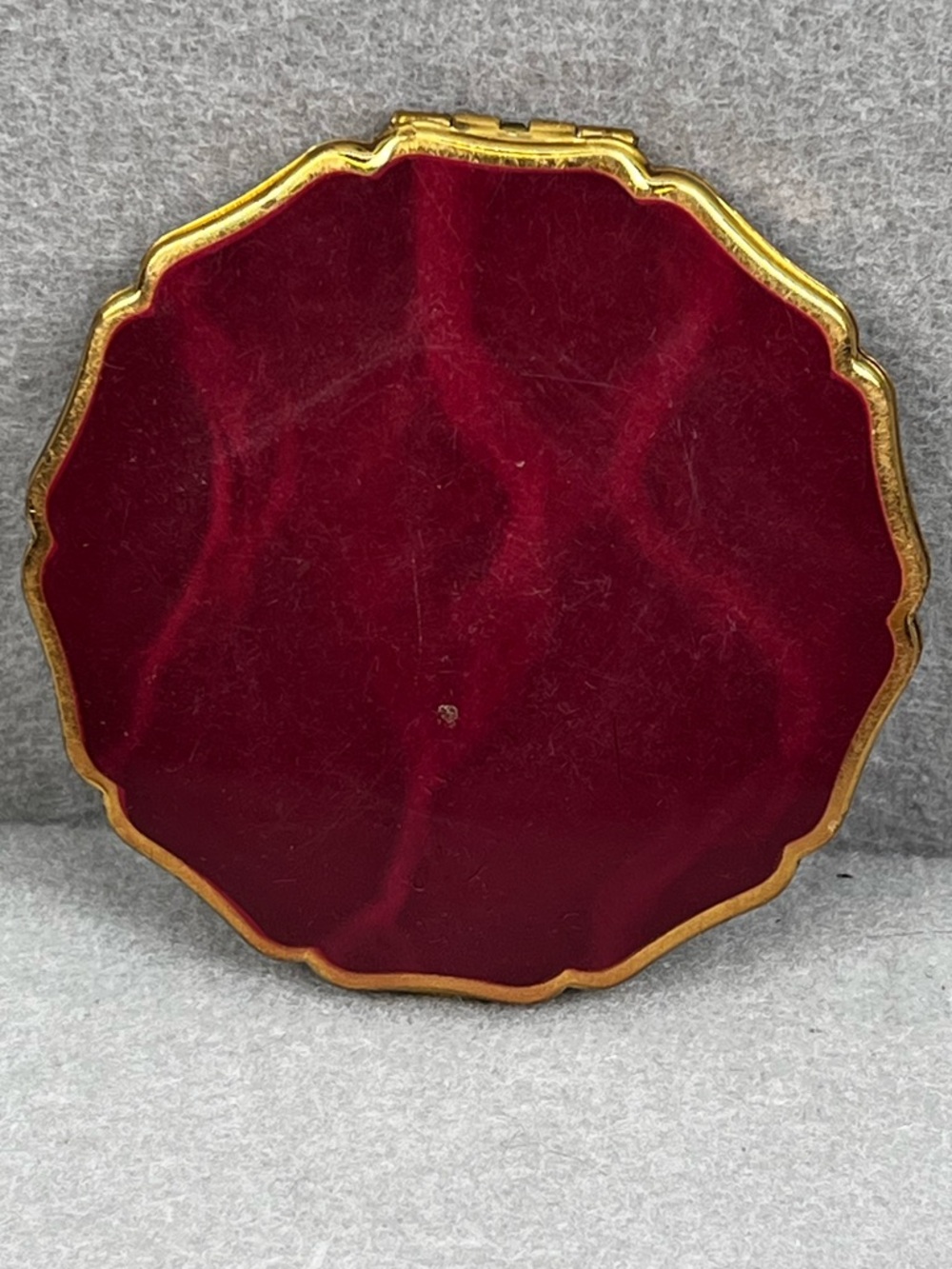 Rare Vintage luxury 1960s SHAKLEE Powder Compact Made in England